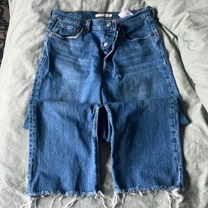 Levi’s Ribcage Straight Ankle